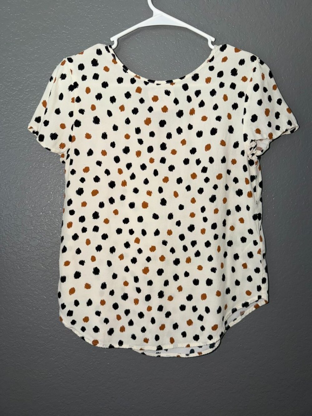 Women’s Cream Black Brown Spotted Print V Neck Short Sleeve Blouse